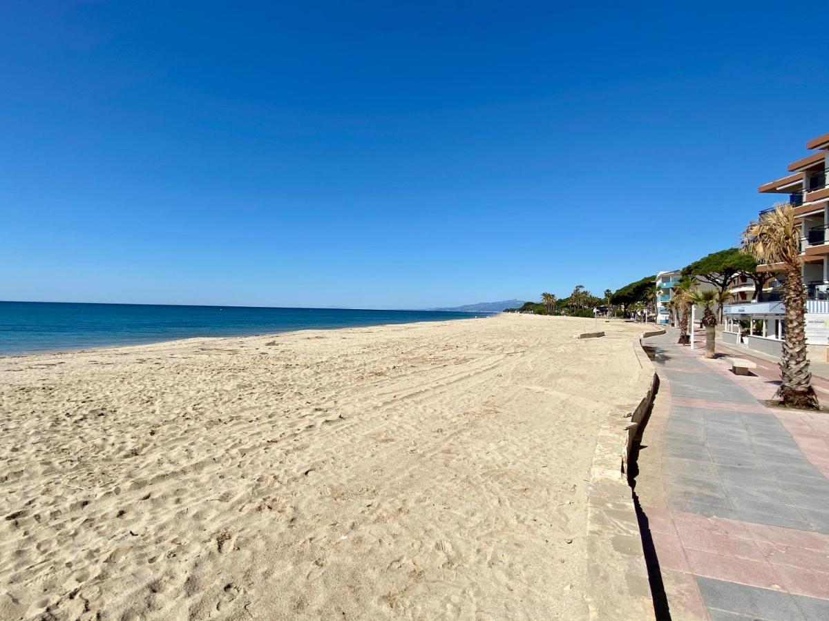 Golden Cambrils Apartment Exterior photo
